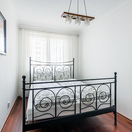 Bukowinska 12 Prywatne Mieszkanie 80M2 Z Dwiema Sypialniami I Balkonem 2X Bezplatne Miejsca Parkingowe Samodzielne Zameldowanie! Private Garage! Self Check-In System! 바르샤바 외부 사진